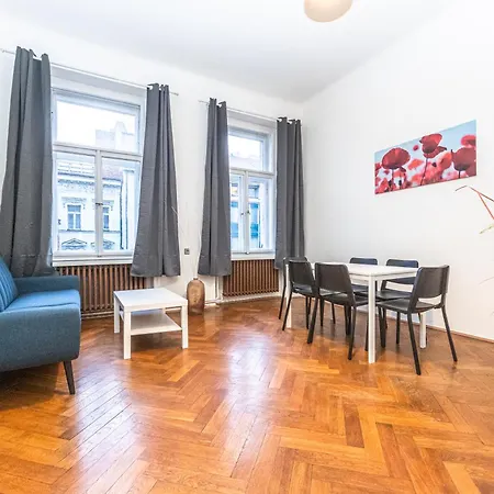 Legerova Apartments Praag Buitenkant foto