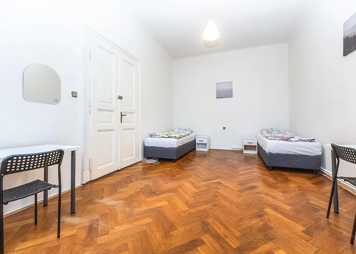 Legerova Apartments