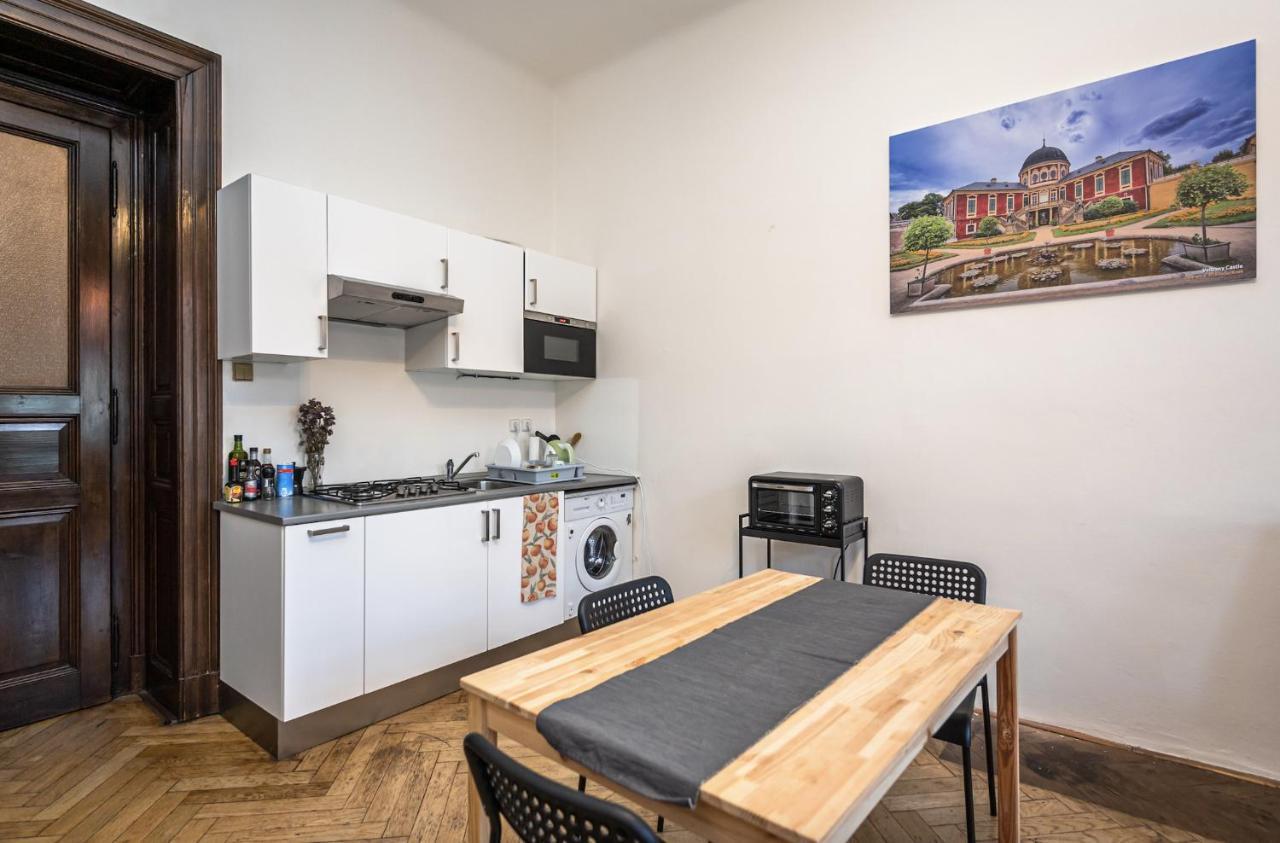 Legerova Appartement *