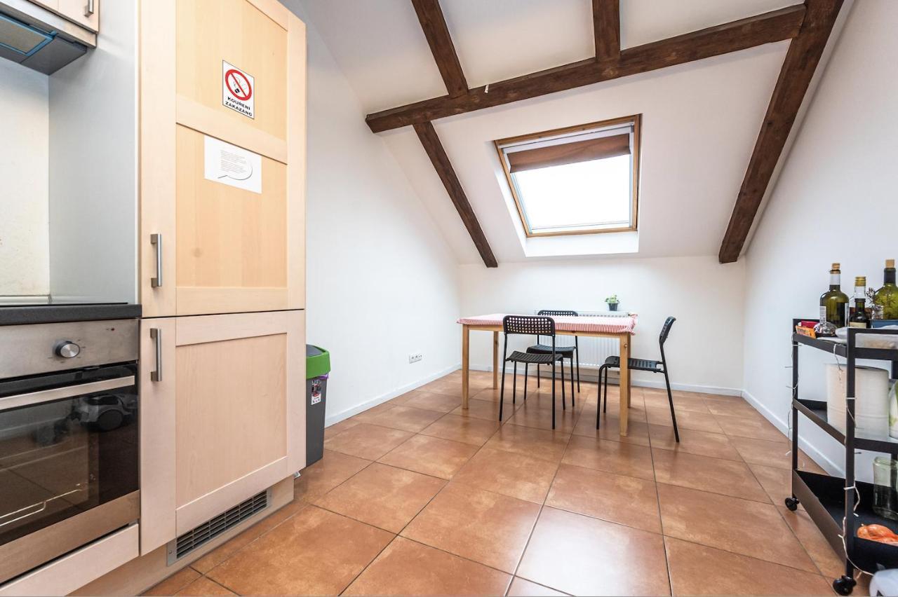 Legerova Appartement *