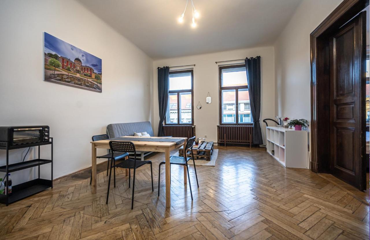 Appartement Legerova *